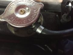Hose -header tank to valve